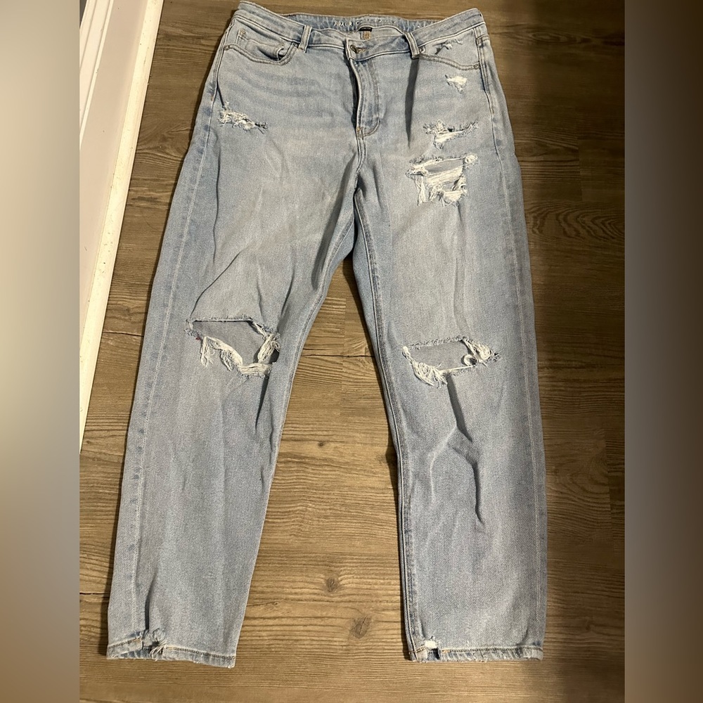 American Eagle straight leg jean